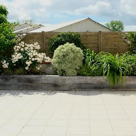 Gæstehus Ferme De Laprade Sauzet (Lot)