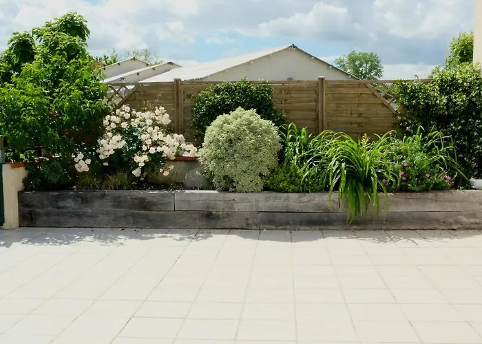 ゲストハウス Ferme De Laprade Sauzet