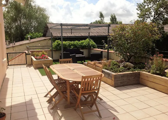 Ferme De Laprade ゲストハウス 3*