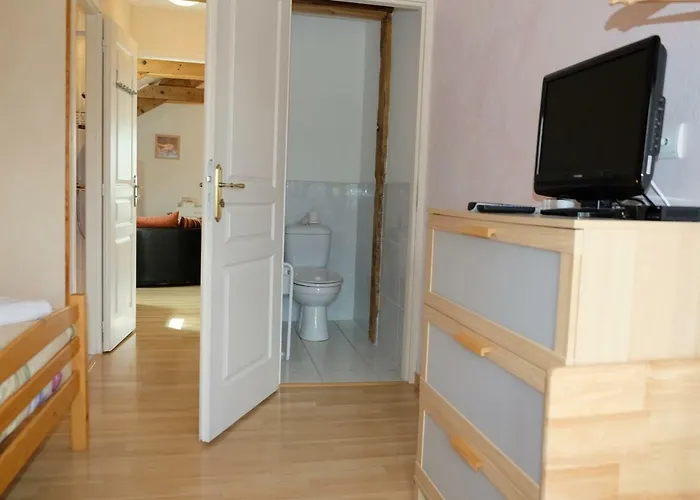 Ferme De Laprade Πανσιόν